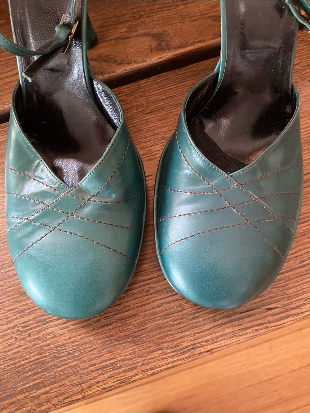 Alternatives Made in Italy Teal Leather Ankle Strap Stiletto Starburst Heels 40